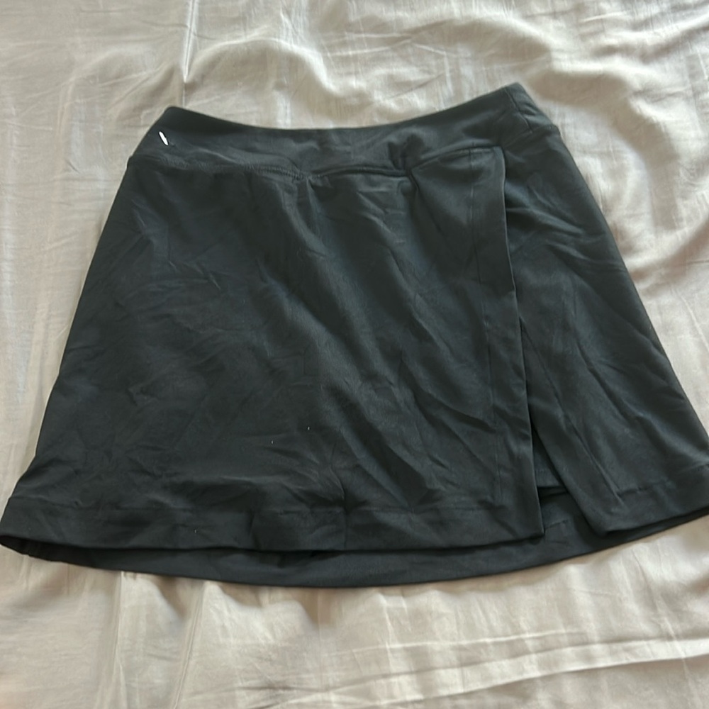 Black outdoor voices Skirt size s